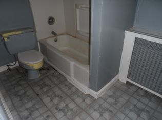 112 S Augusta Ave, Baltimore, MD 21229