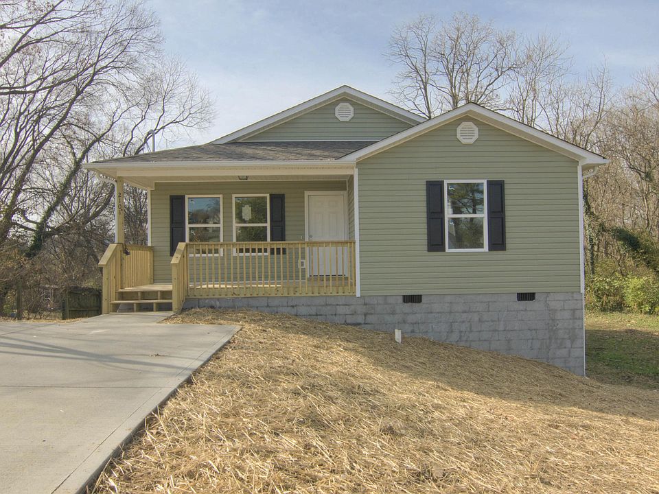 1st image of 2101 Nadine St Lot 70
