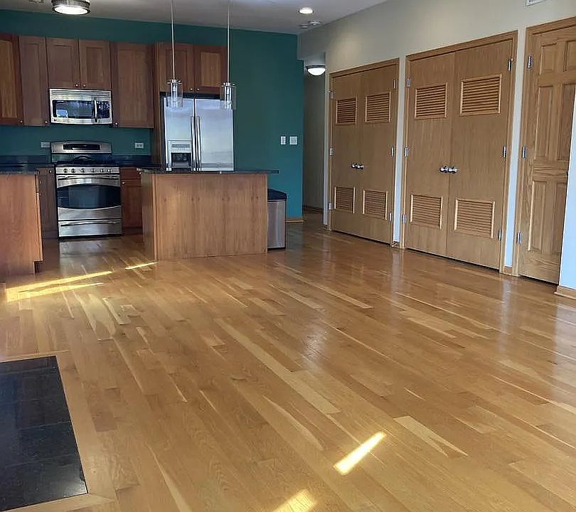 1st image of 3932 S Lake Park Ave #4S