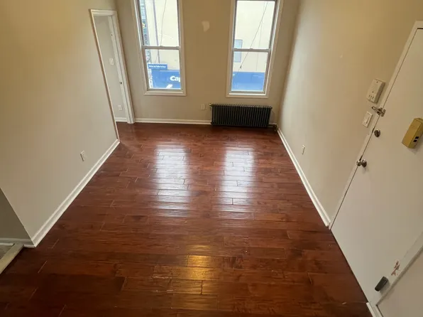 31-89 32nd Street image 8 of 16