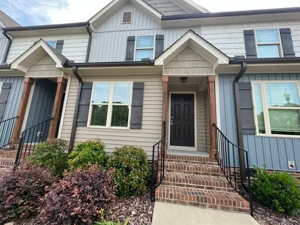 351 S Church St, Coats, NC 27521