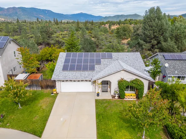 16816 Winchell Dr, Redding, CA 96003