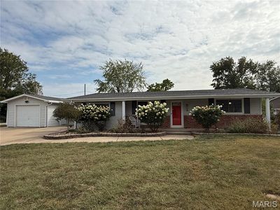 816 Nancy Ln, Weldon Spring, MO, 63304