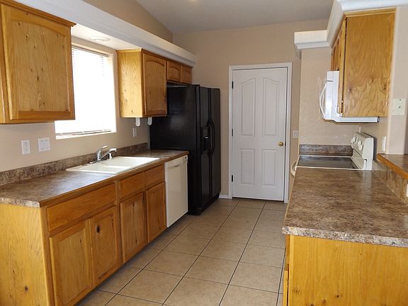 4th image of 2889 Havasupai Blvd