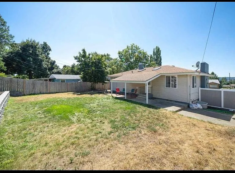 5820 N Moore St — Photo 25