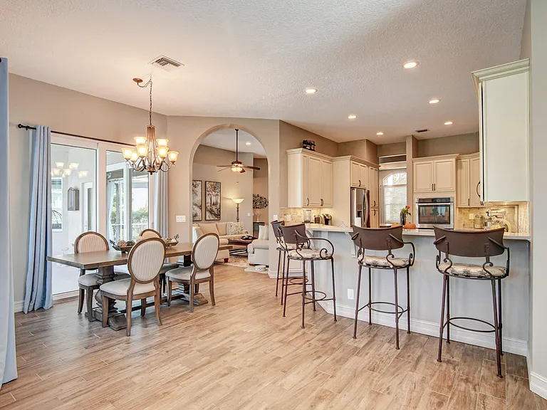 21707 Abington Ct — Photo 31
