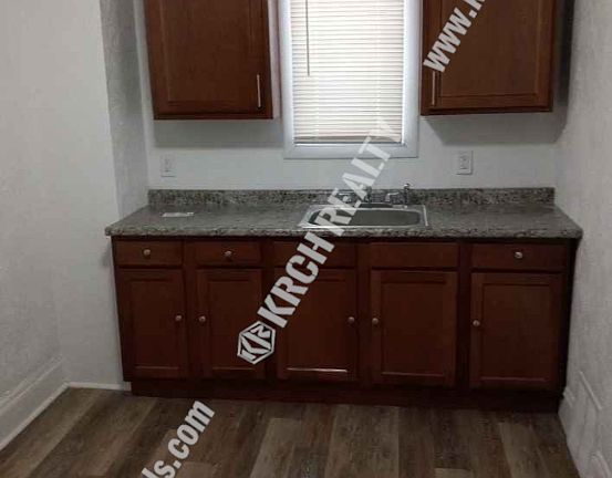 5th image of 4134 E 142nd St