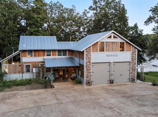 986 Shawnee Bay Rd, Benton, KY 42025