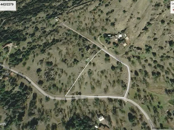 442 Butternut Ln, Squaw Valley, CA 93675