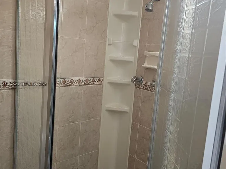 5151 W Oakland Park Blvd #303 — Photo 24