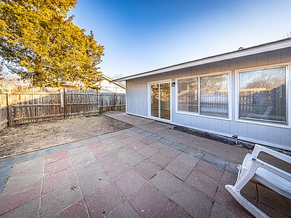 4th image of 2612 NW Pollard Ave