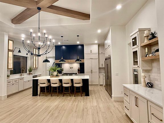 4th image of 4700 Rustic Trails