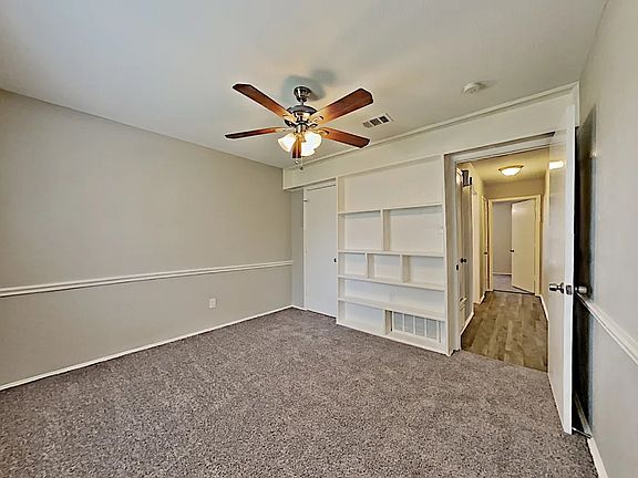 3rd image of 20066 Kalmia Dr #673