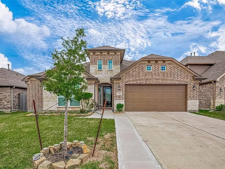 20610 Gohan Dr — Photo 1