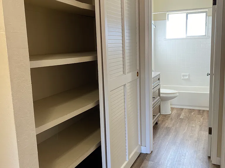 WoodAcre Apartments — Photo 45