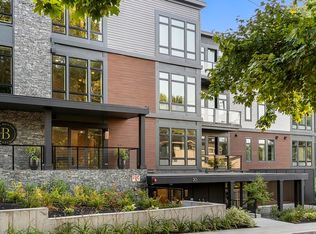 20 Kinmonth Rd #204, Waban, MA 02468