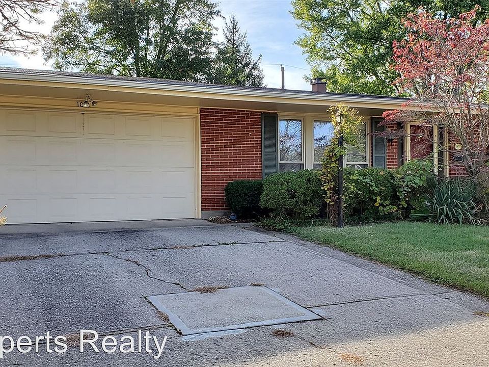 2nd image of 1031 Hazel Ave