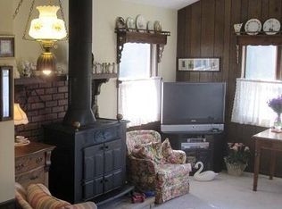 5606 Center Rd, Valley City, OH 44280