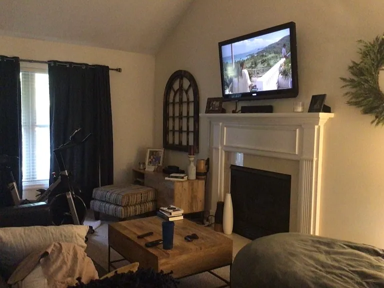 105 Clemson Ct — Photo 5
