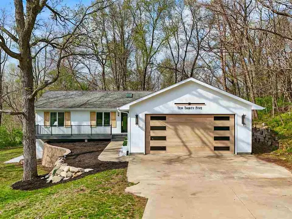 1035 Mesquite Dr, Coralville, IA 52241