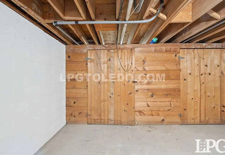 3310 Arlington Ave #4 — Photo 18