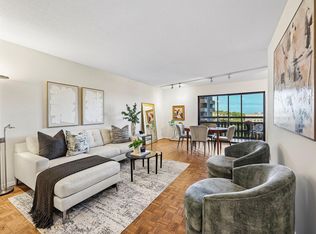 400 Groveland Ave APT 611, Minneapolis, MN 55403