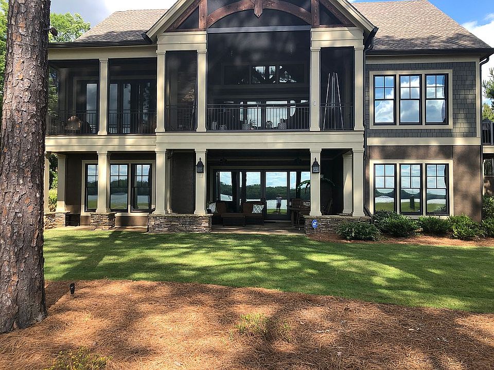 2nd image of 1101 Lake Pointe S