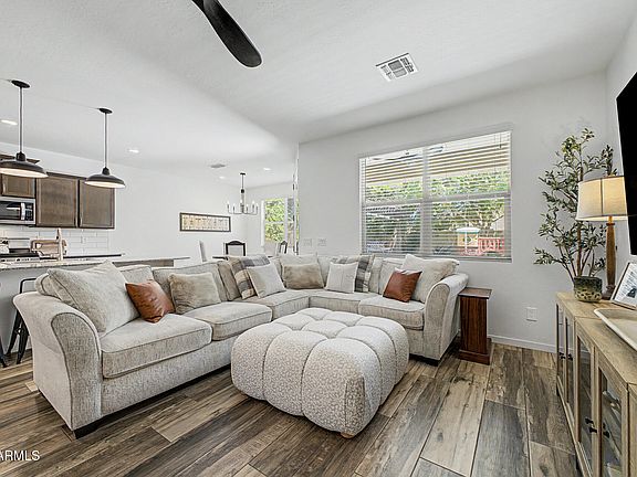 4th image of 380 W Pelipa Drive