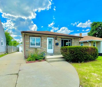 3413 S 2nd St, Milwaukee, WI, 53207