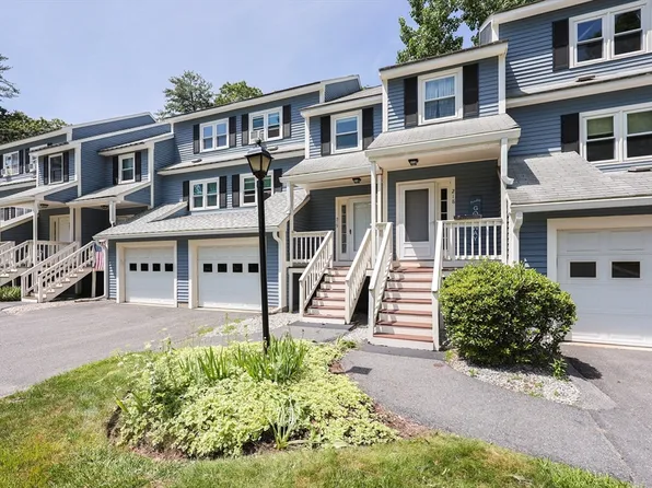 219 Heritage Dr #219, Northbridge, MA 01534