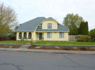 1247 NE 54th Ave, Hillsboro, OR 97124