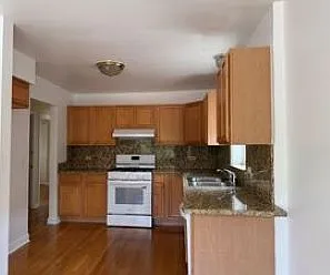 3 bed, 1500 sqft, $2,500 — Photo 3