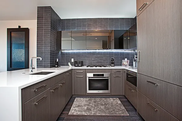 Sold by BLU Real Estate | media 10