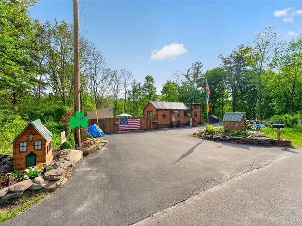 2588 Route 145, Durham, NY 12423