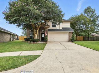 8002 Blackcherry Ln, Baytown, TX 77523