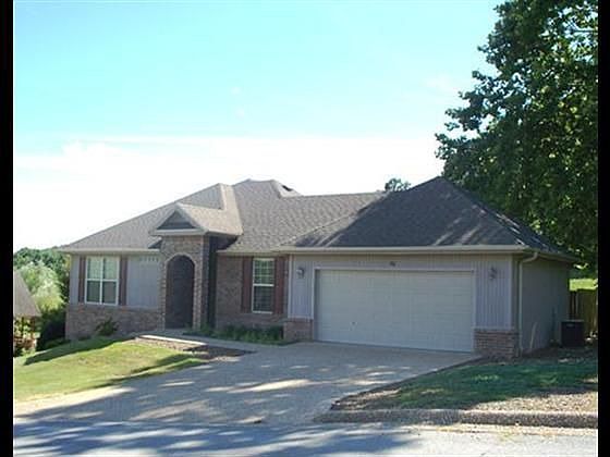 1st image of 30 Tanyard Dr