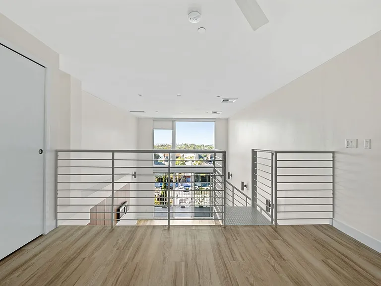 Uptown Lofts — Photo 81