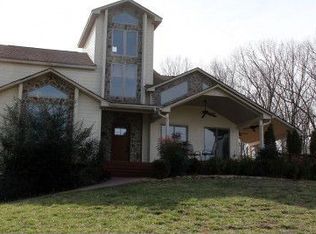 1329 Sycamore Creek Dr, Goode, VA 24556