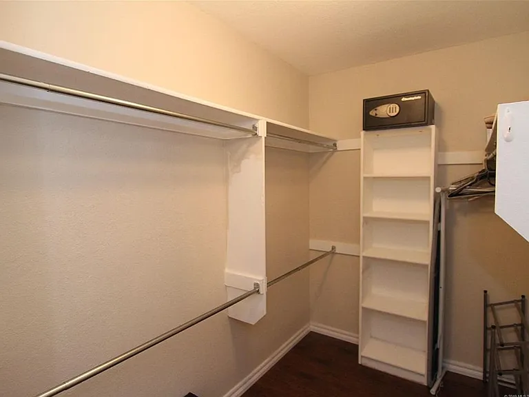 9113 S Urbana Ave #8-C — Photo 21