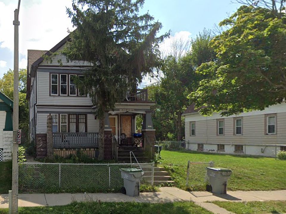 1st image of 1945-47 W Finn Pl