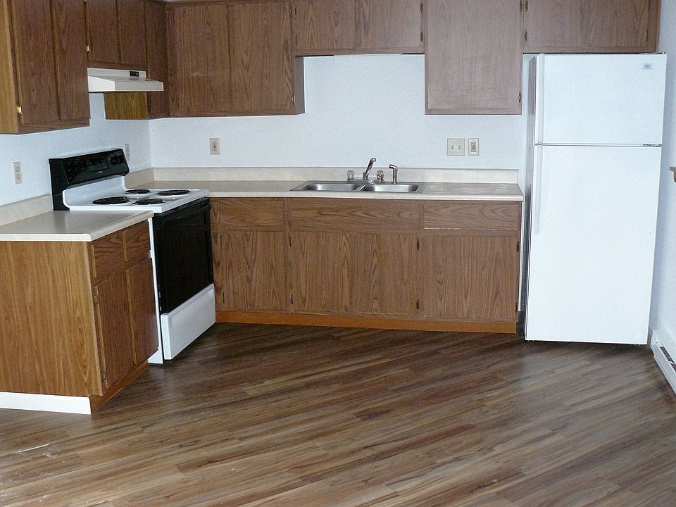 1st image of W246N6680 Champeny Ct