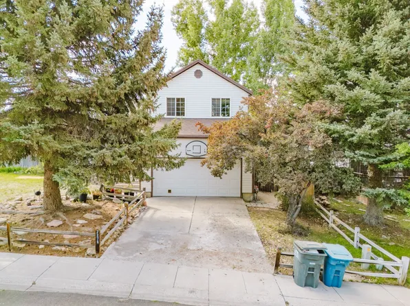 2276 N Hollow Cir, Elko, NV 89801