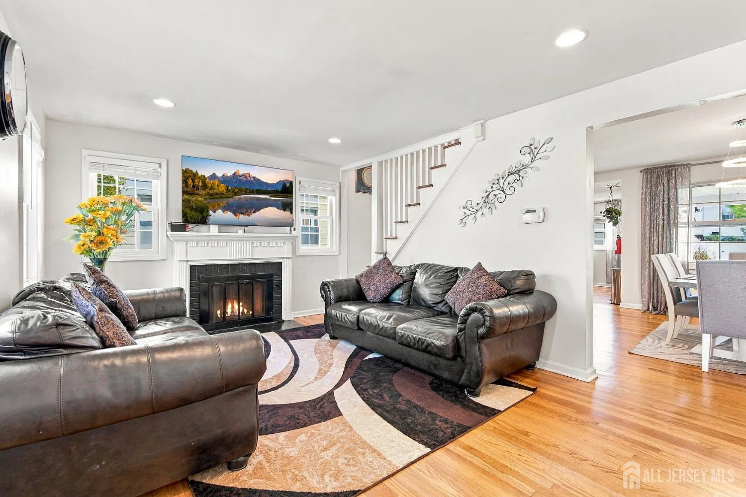 4 bed, 3.0 bath, $3,499 — Photo 4