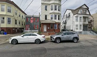 85 Littleton Ave #B — Photo 3