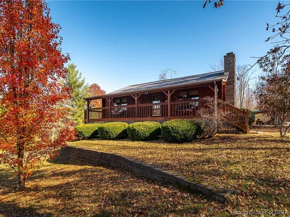 8800 S Wagner Road, Pekin, IN 47165