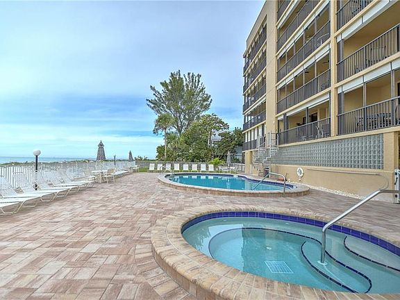 3rd image of 20040 Gulf Blvd APT 304