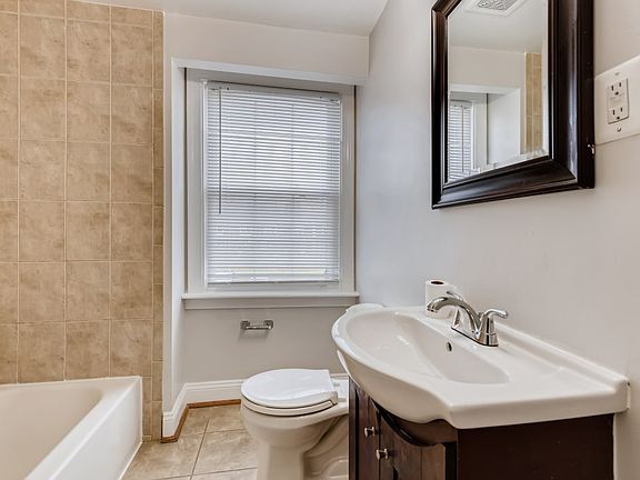 4th image of 1846 Arwell Ct #1