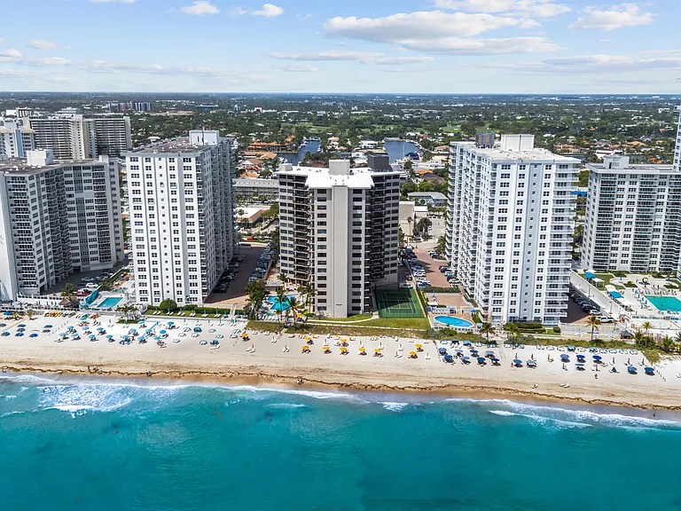 3800 Galt Ocean Dr #1108 — Photo 30