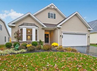 6422 Senate Dr, Bethlehem, PA 18017