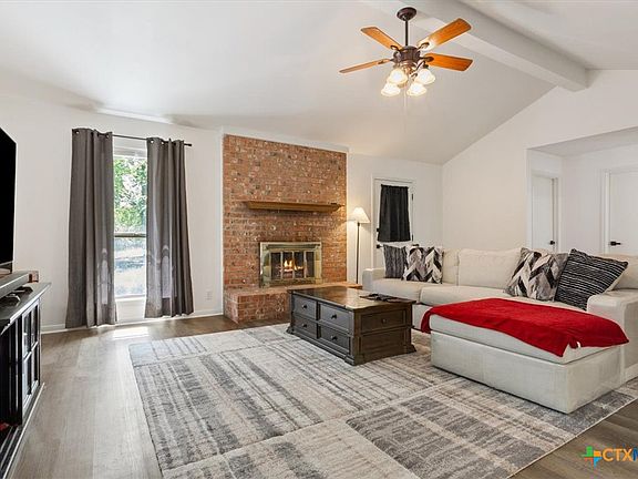 2nd image of 731 Baines St